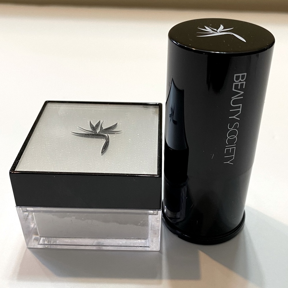 Haze Translucent Setting Powder & Brush